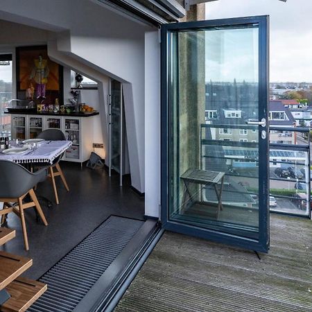 B&B De Tulpentoren Roelofarendsveen Экстерьер фото