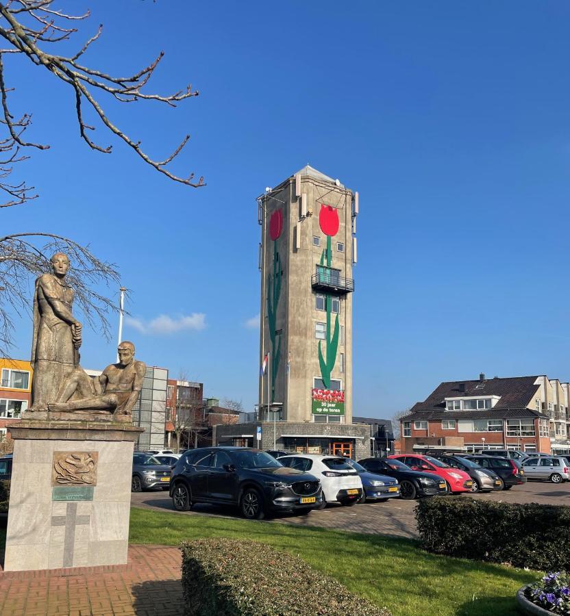 B&B De Tulpentoren Roelofarendsveen Экстерьер фото