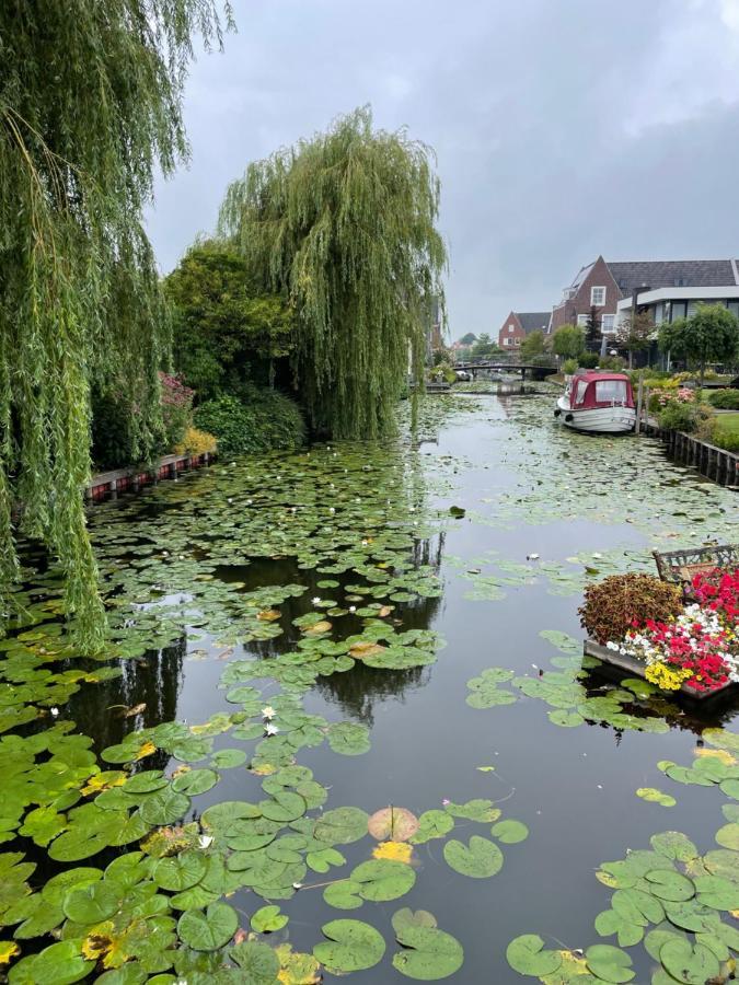 B&B De Tulpentoren Roelofarendsveen Экстерьер фото